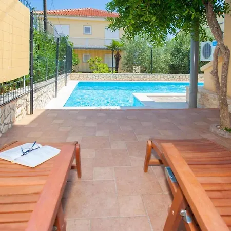 דירה Gemuetliche Tina 4 By Interhome *