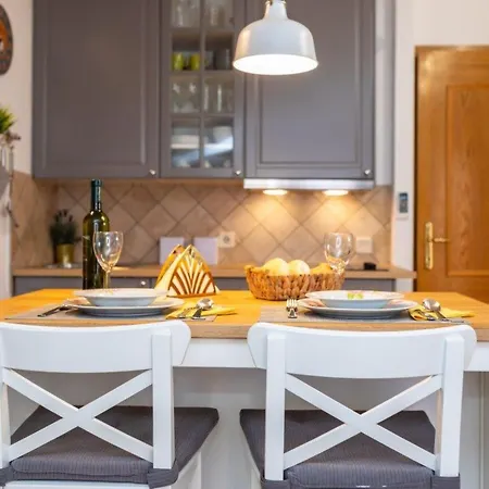 Gemuetliche Tina 4 By Interhome שילו