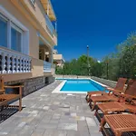 شقة Gemuetliche Tina 4 By Interhome